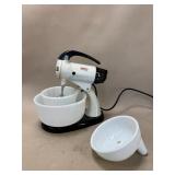 Vintage Sunbeam MixMaster Stand Mixer