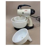 Vintage Sunbeam MixMaster Stand Mixer