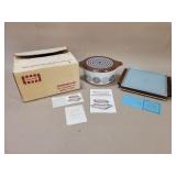 2.5 Qt. Salton Casserole Dish & Hot Plate